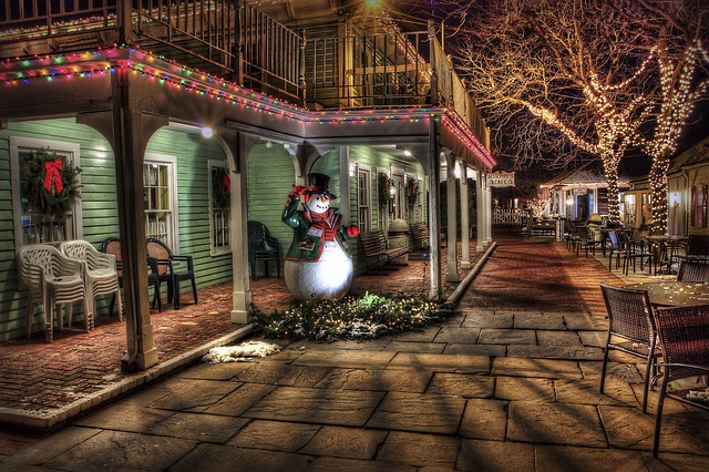 Brighten the Holidays with Outdoor Christmas Decoration Ideas